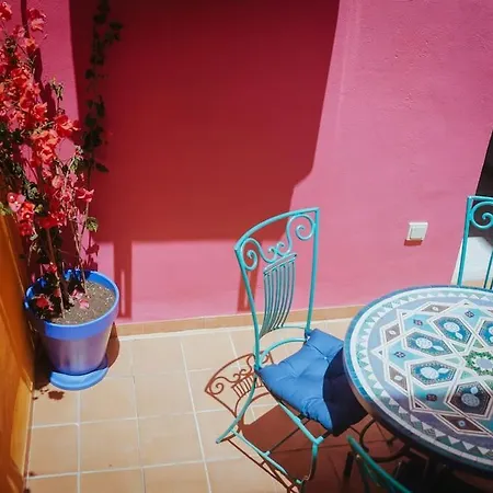 דירה Picasso - Spacious In Old Town