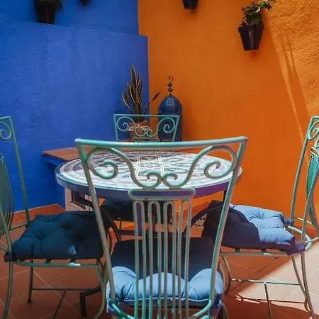 Picasso - Spacious In Old Town