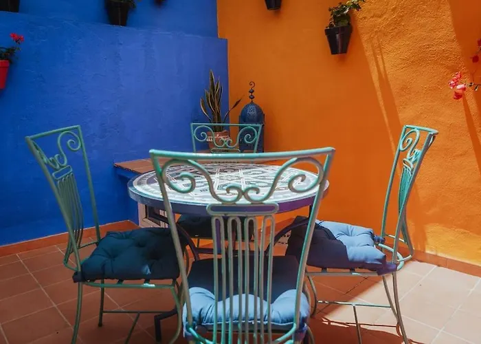 Picasso - Spacious In Old Town