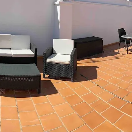 Picasso - Spacious In Old Town Nerja