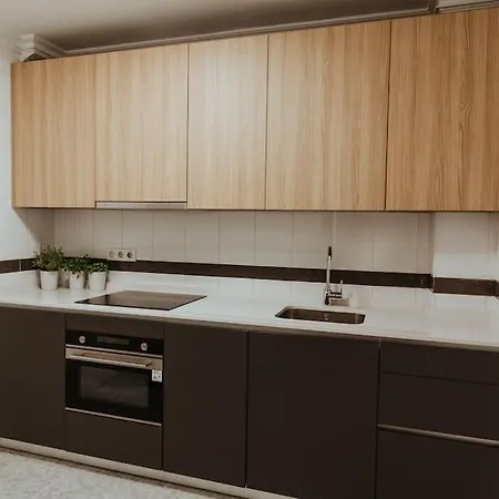 Apartment Picasso - Spacious In Old Town Nerja