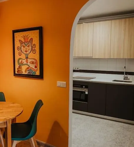 Picasso - Spacious In Old Town * Нерха