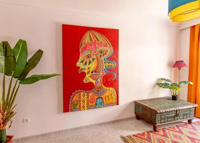 Picasso - Spacious In Old Town Nerja